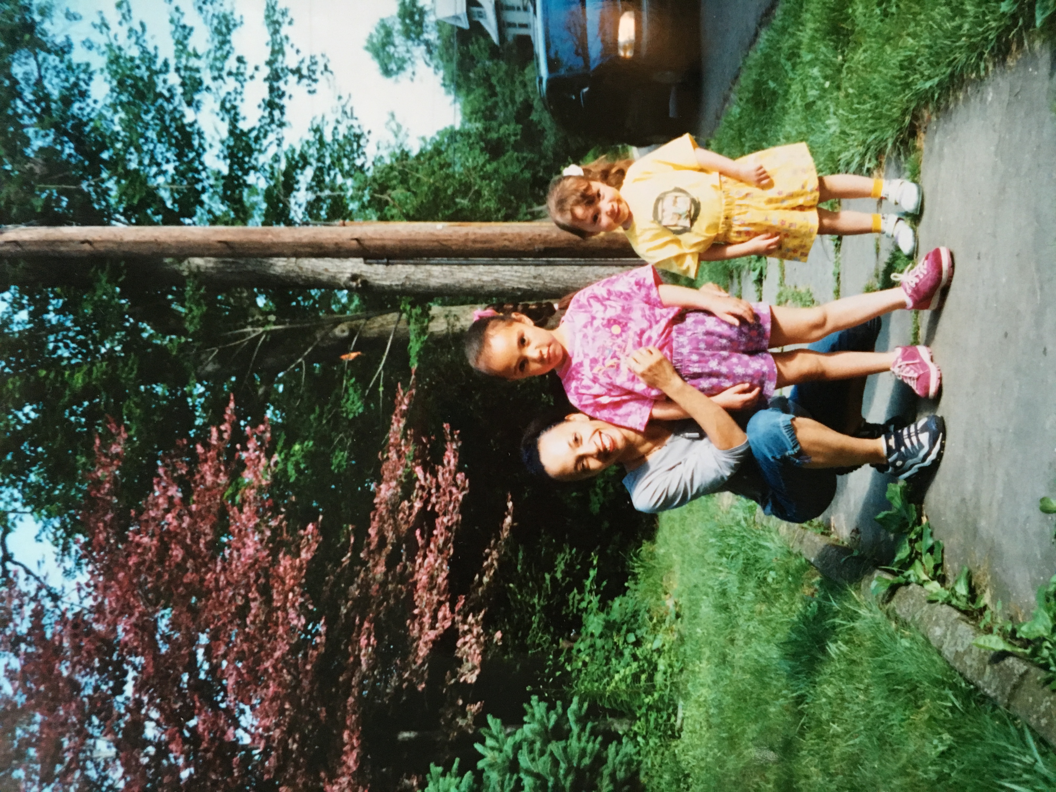 Judy Tyrus with her daughters